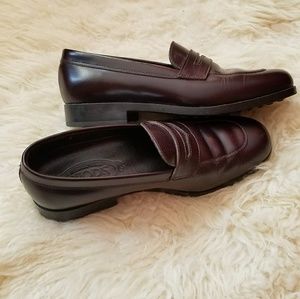 Handmade Tod's leather loafers